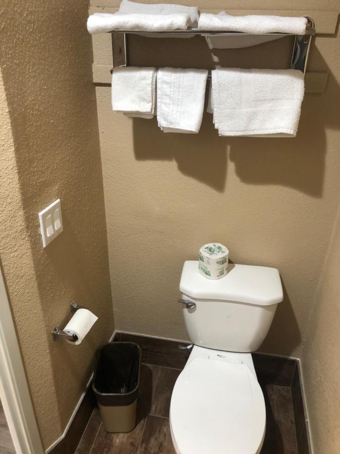 Budget Hotel 4*